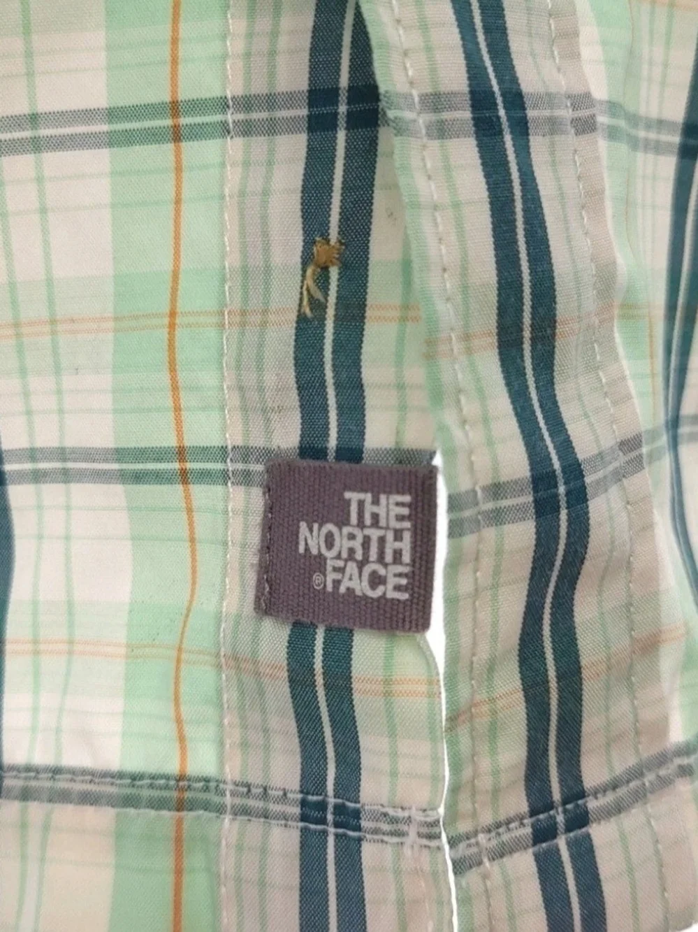 The North Face Green Plaid Button Up Short Sleeve Shirt Mens Size Medium